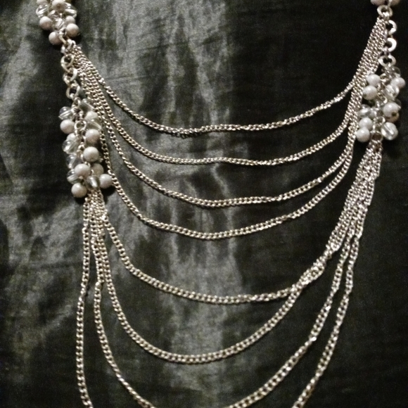 🎉Silver Tone Multi Layer Chain Necklace - Picture 7 of 8